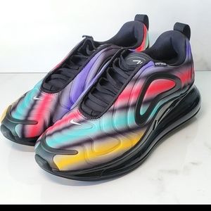 NIKE AIR MAX 720 (GS) Athletic Shoes  Metallic